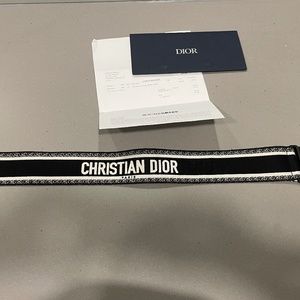 Christian Dior Adjustable strap